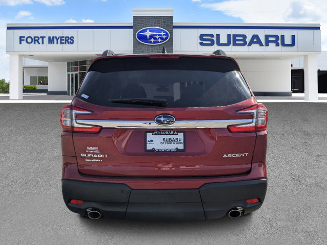 2025 Subaru Ascent Premium Image 7 of 27