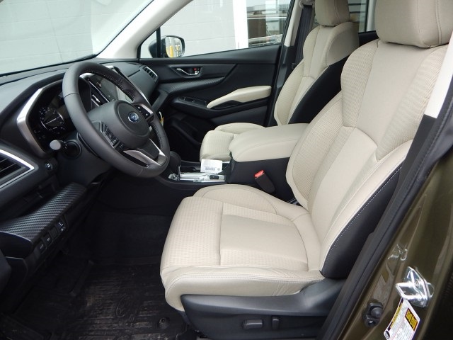 Vehicle image 12 of 27