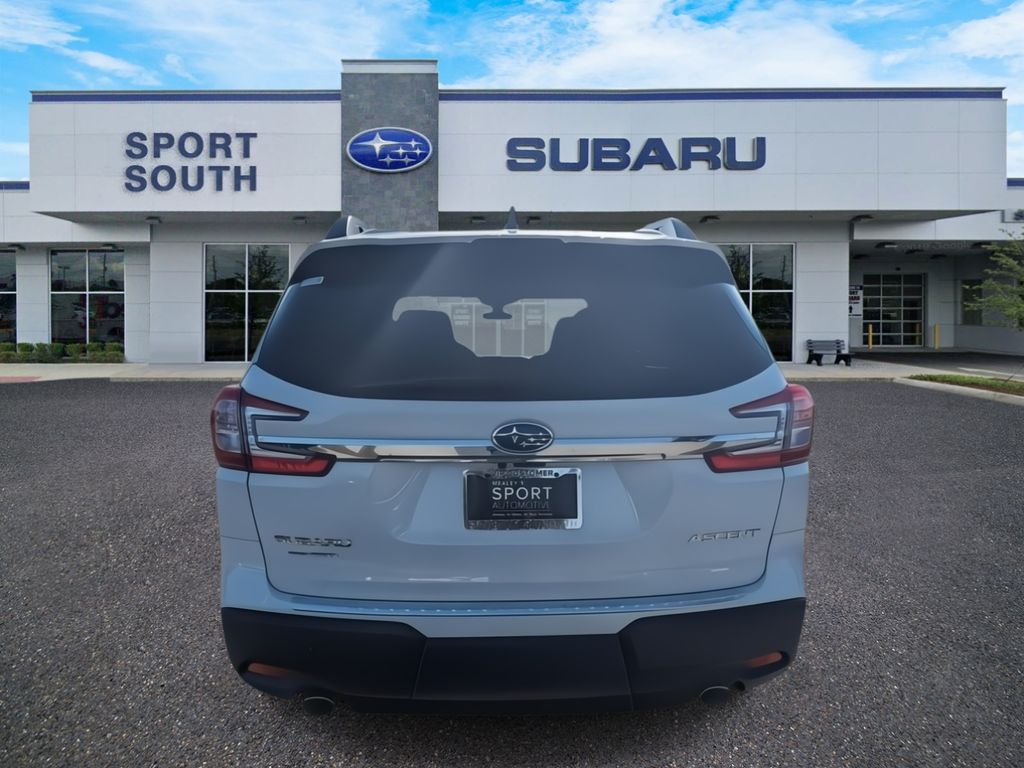 Vehicle image 6 of 33