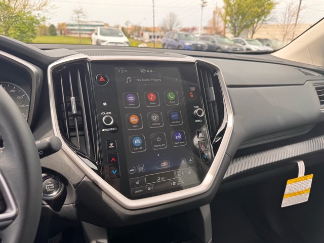 Vehicle image 9 of 17