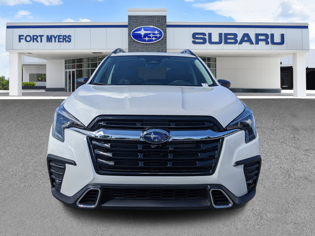 2025 Subaru Ascent Touring Image 2 of 27