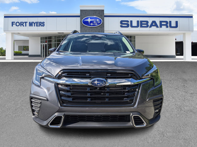 2025 Subaru Ascent Touring Image 2 of 28