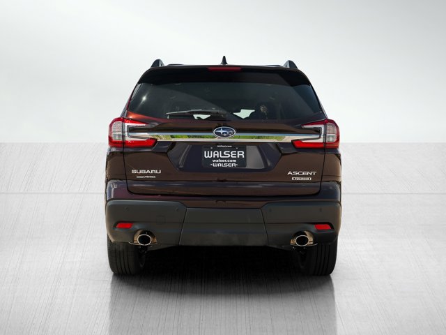 2025 Subaru Ascent Touring Image 2 of 26