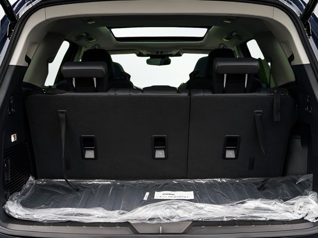 2025 Subaru Ascent Touring Image 6 of 26