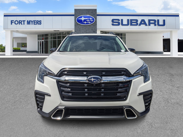 2025 Subaru Ascent Touring Image 2 of 29