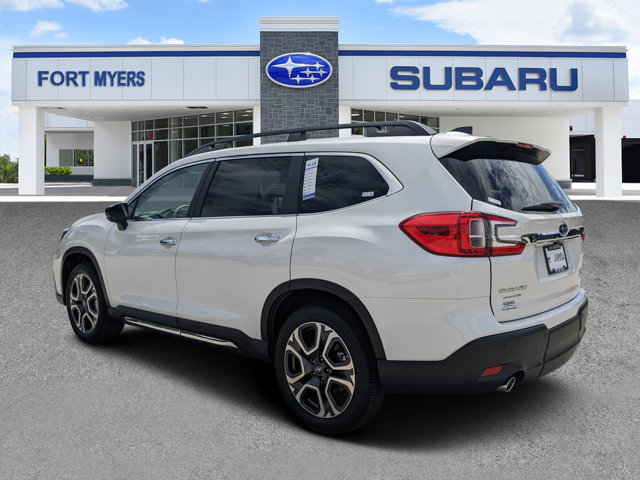2025 Subaru Ascent Touring Image 8 of 29