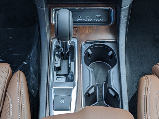 2025 Subaru Ascent Touring Image 19 of 29