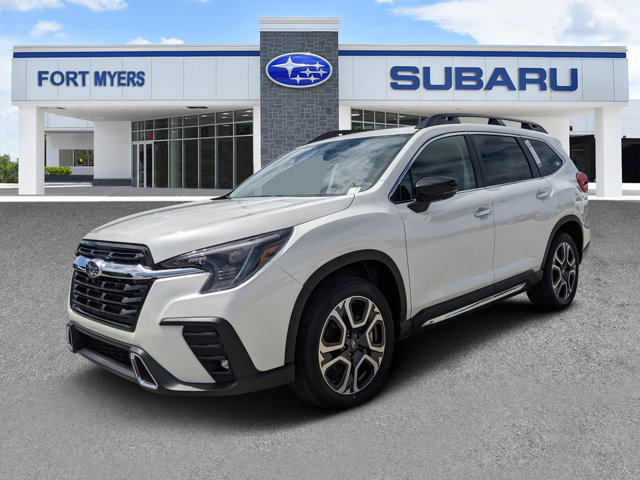 2025 Subaru Ascent Touring Image 1 of 29