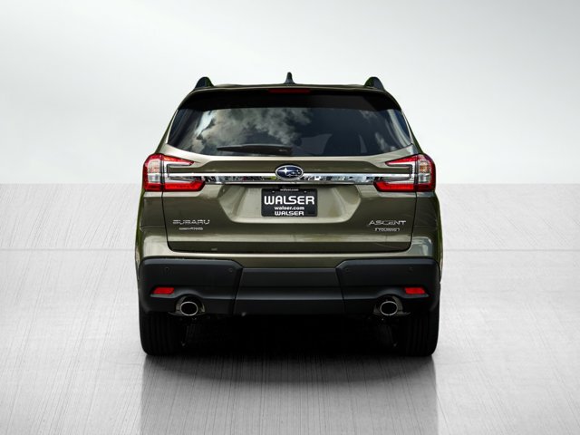 2025 Subaru Ascent Touring Image 2 of 26