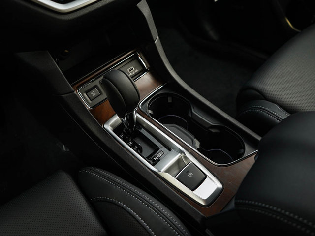 2025 Subaru Ascent Touring Image 21 of 26