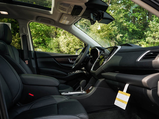 2025 Subaru Ascent Touring Image 25 of 26