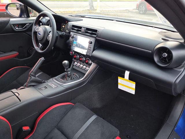 2025 Subaru BRZ Limited Image 14 of 35
