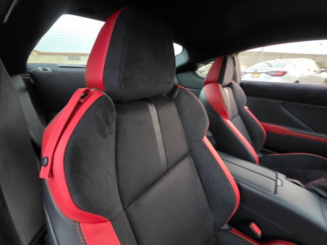 2025 Subaru BRZ Limited Image 10 of 35