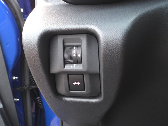 2025 Subaru BRZ Limited Image 30 of 35