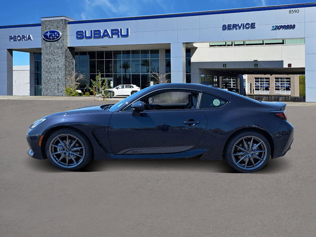 Vehicle image 8 of 22