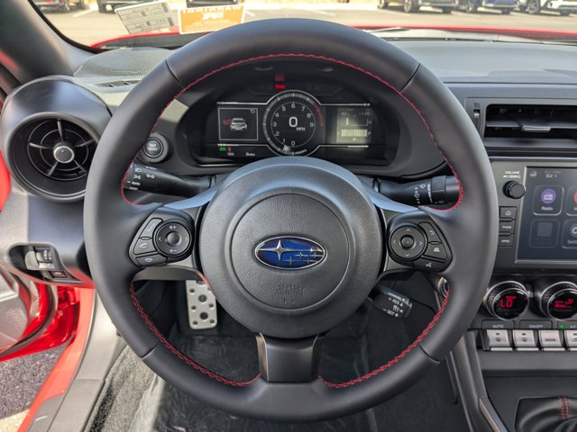 Vehicle image 22 of 23