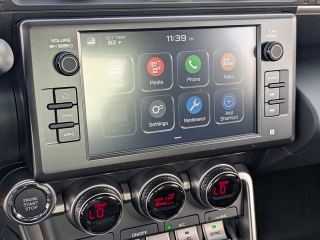 Vehicle image 20 of 23
