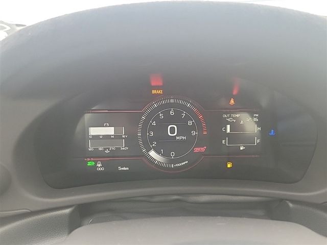 Vehicle image 14 of 18