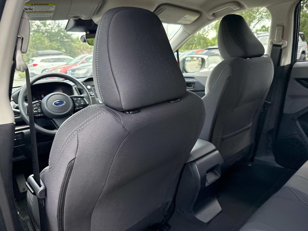 2025 Subaru Crosstrek Base Image 11 of 37