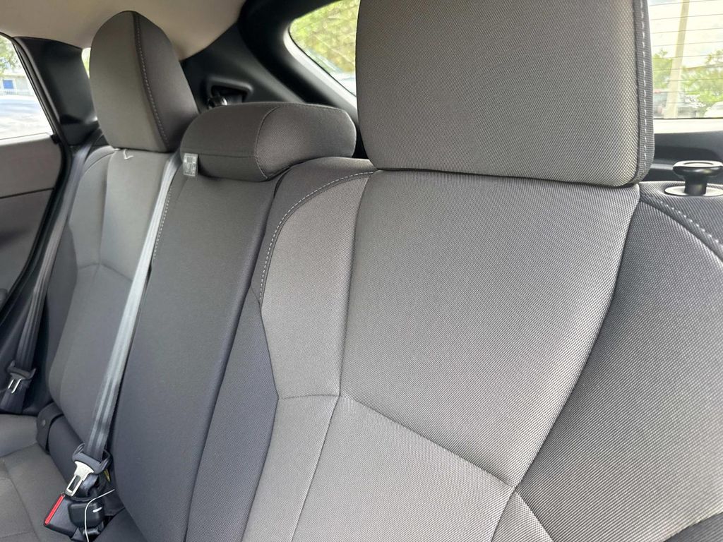 2025 Subaru Crosstrek Base Image 9 of 37