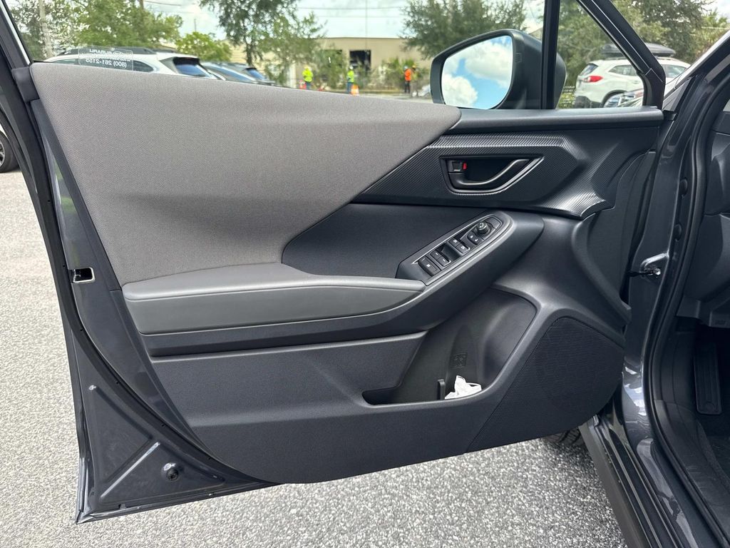 2025 Subaru Crosstrek Base Image 24 of 37