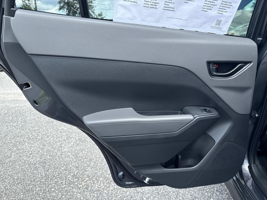 2025 Subaru Crosstrek Base Image 23 of 37