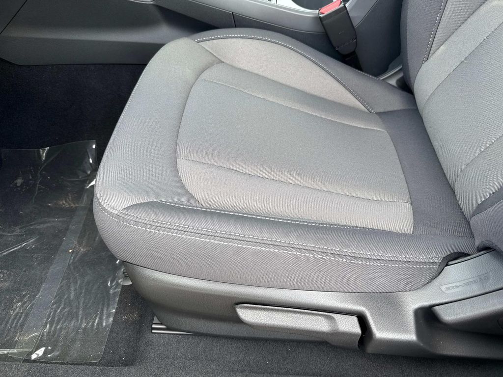 2025 Subaru Crosstrek Base Image 35 of 37