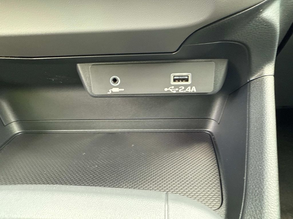 2025 Subaru Crosstrek Base Image 34 of 37