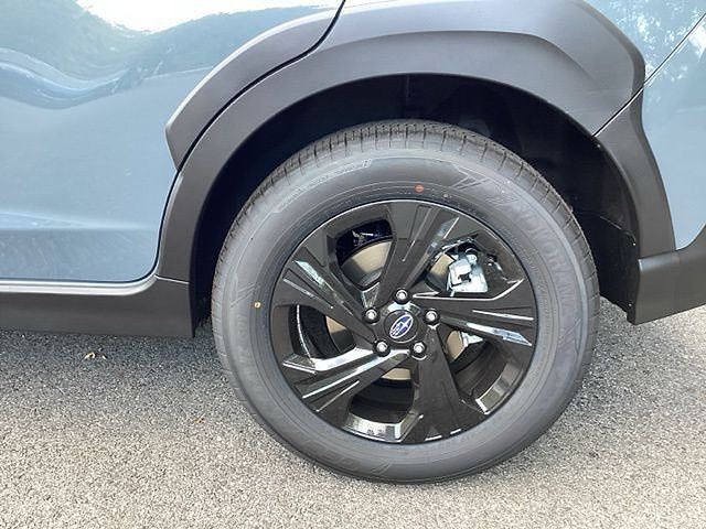 2025 Subaru Crosstrek Base Image 13 of 27
