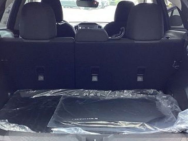 2025 Subaru Crosstrek Base Image 15 of 27