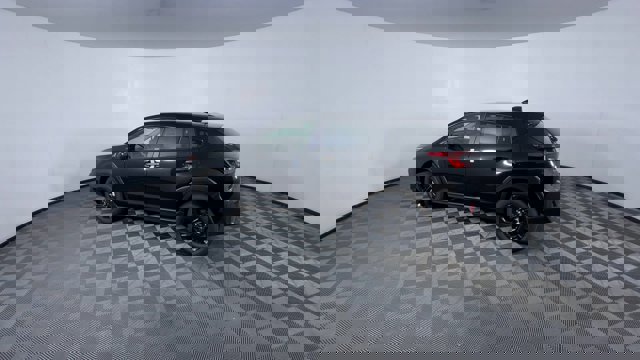 Vehicle image 9 of 26