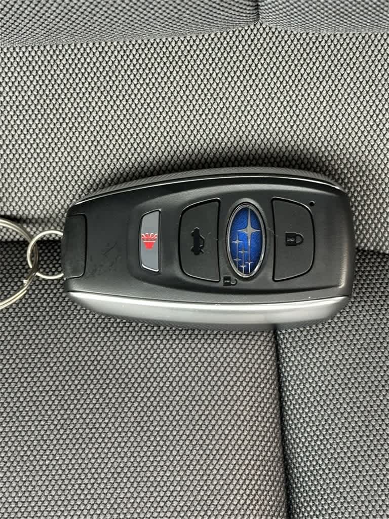 2025 Subaru Crosstrek Premium Image 18 of 21