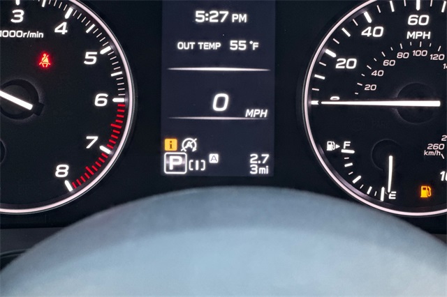 2025 Subaru Crosstrek Limited Image 14 of 24