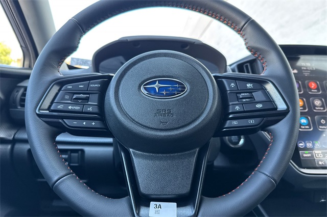 2025 Subaru Crosstrek Limited Image 12 of 24