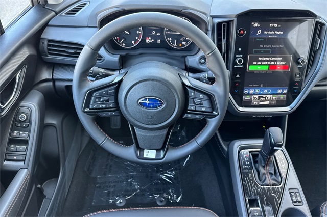 2025 Subaru Crosstrek Limited Image 10 of 24