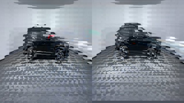 Vehicle image 6 of 27