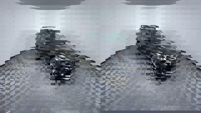 Vehicle image 4 of 27