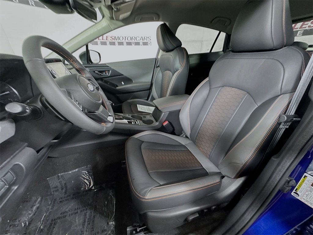 Vehicle image 19 of 29