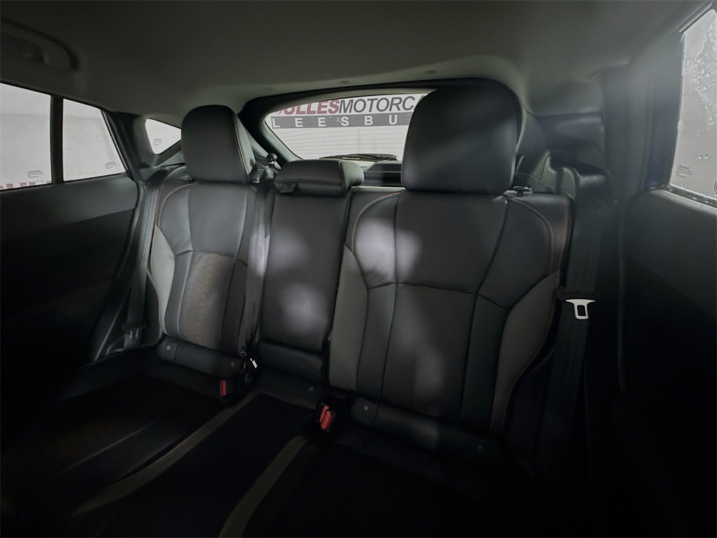 Vehicle image 22 of 29