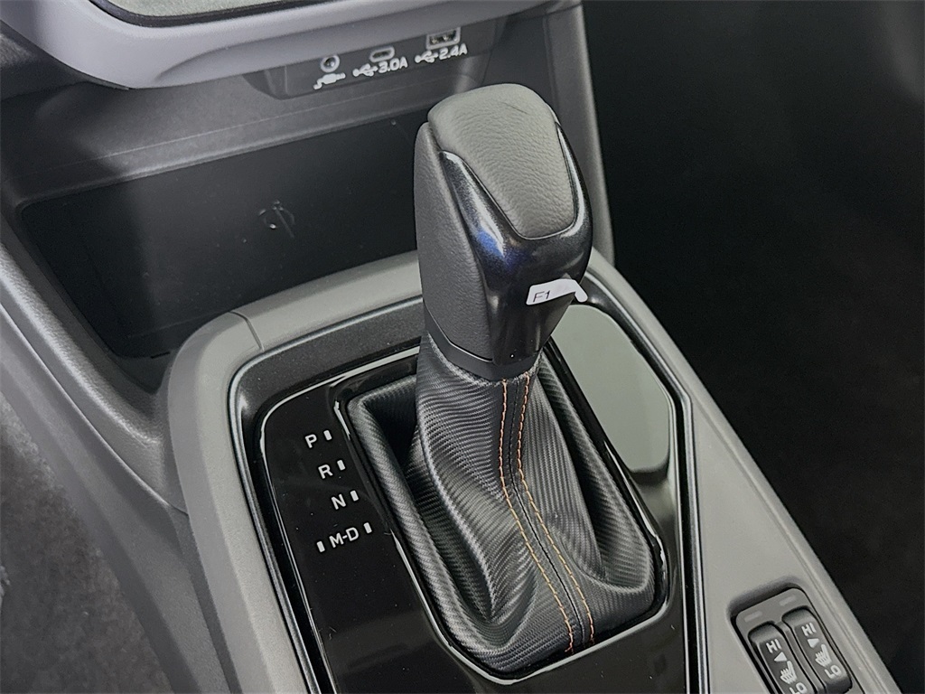 Vehicle image 15 of 29