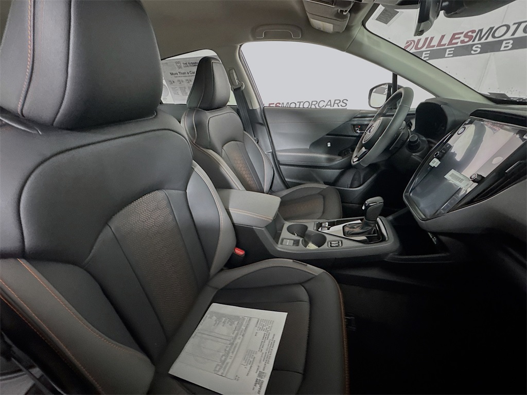 Vehicle image 25 of 29
