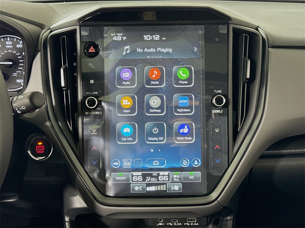 Vehicle image 15 of 34