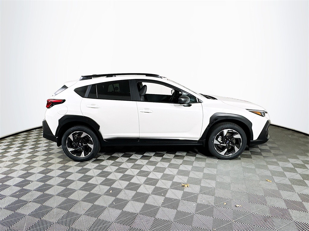 Vehicle image 4 of 34