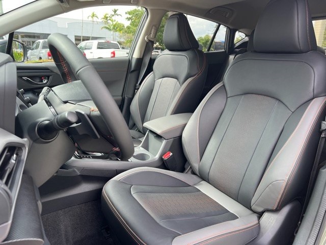 Vehicle image 9 of 21