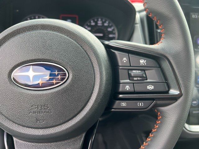 Vehicle image 19 of 21