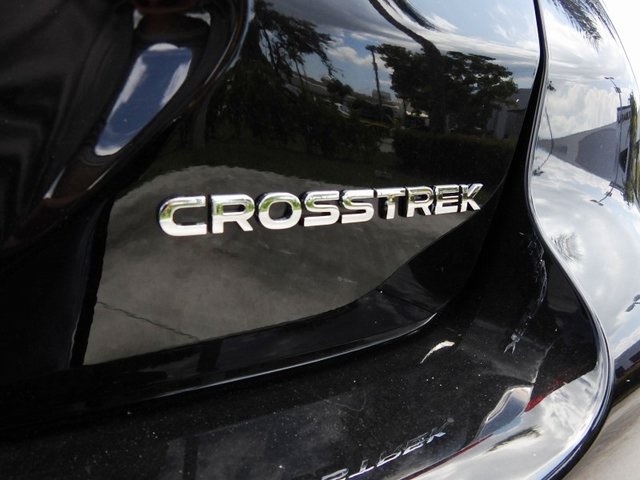 Vehicle image 7 of 21