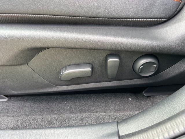 Vehicle image 21 of 21