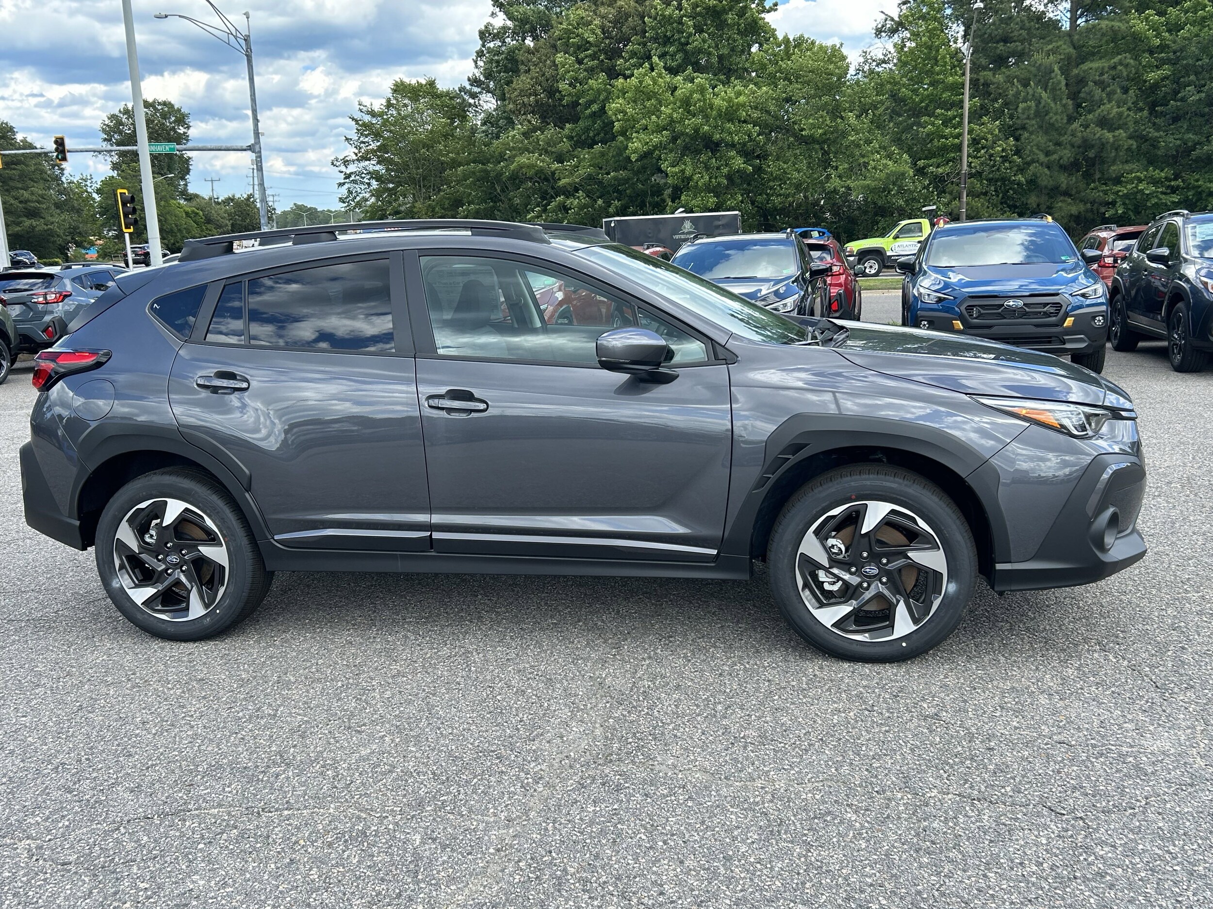 Vehicle image 7 of 31
