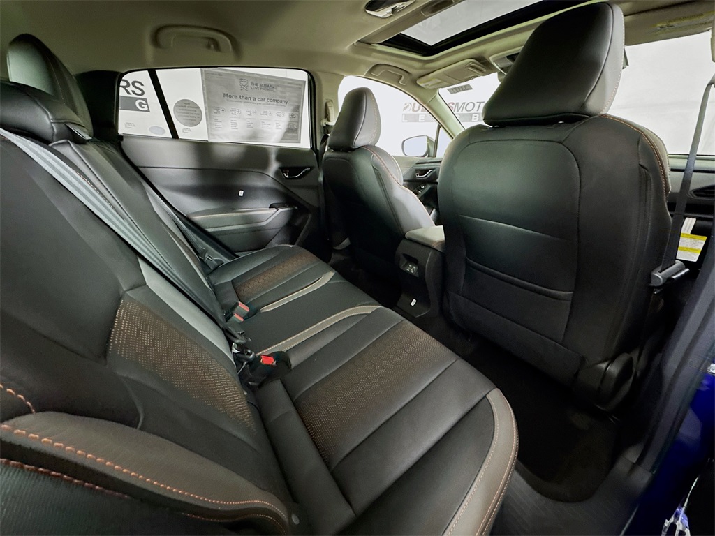 Vehicle image 26 of 31