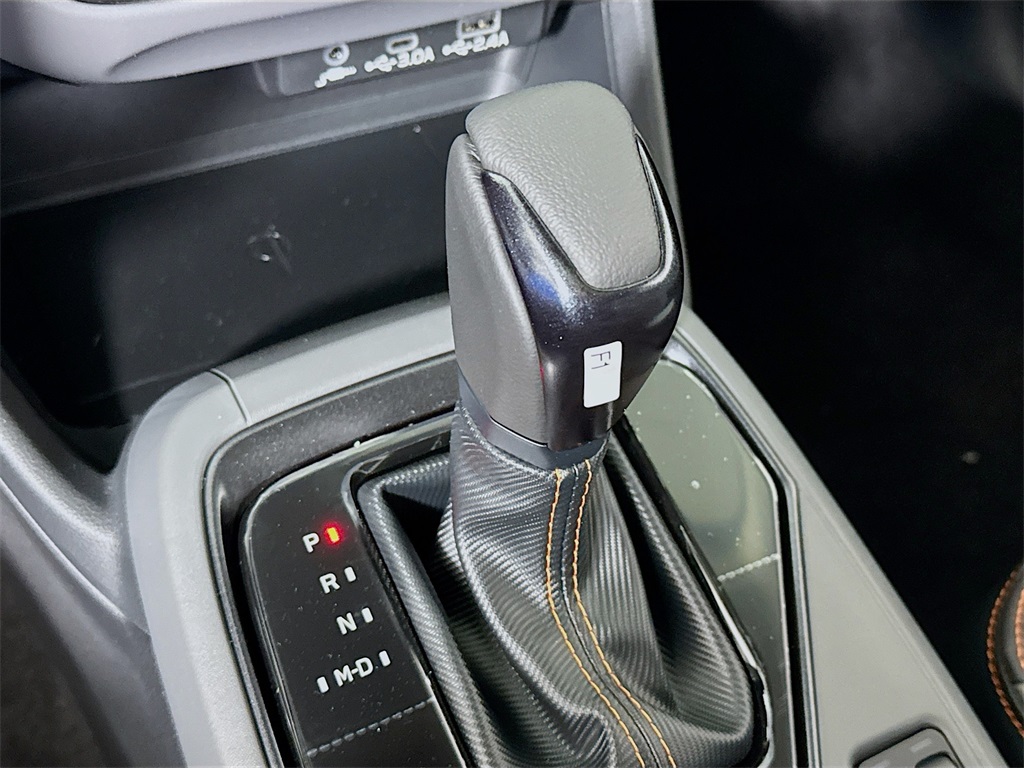 Vehicle image 15 of 31